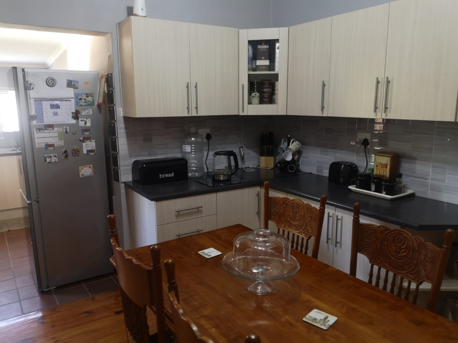 3 Bedroom Property for Sale in Despatch Central Eastern Cape